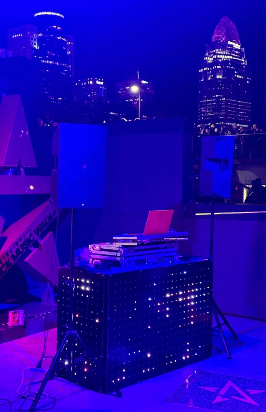 LED DJ Booth Programable. Foldable Multicolors LED.