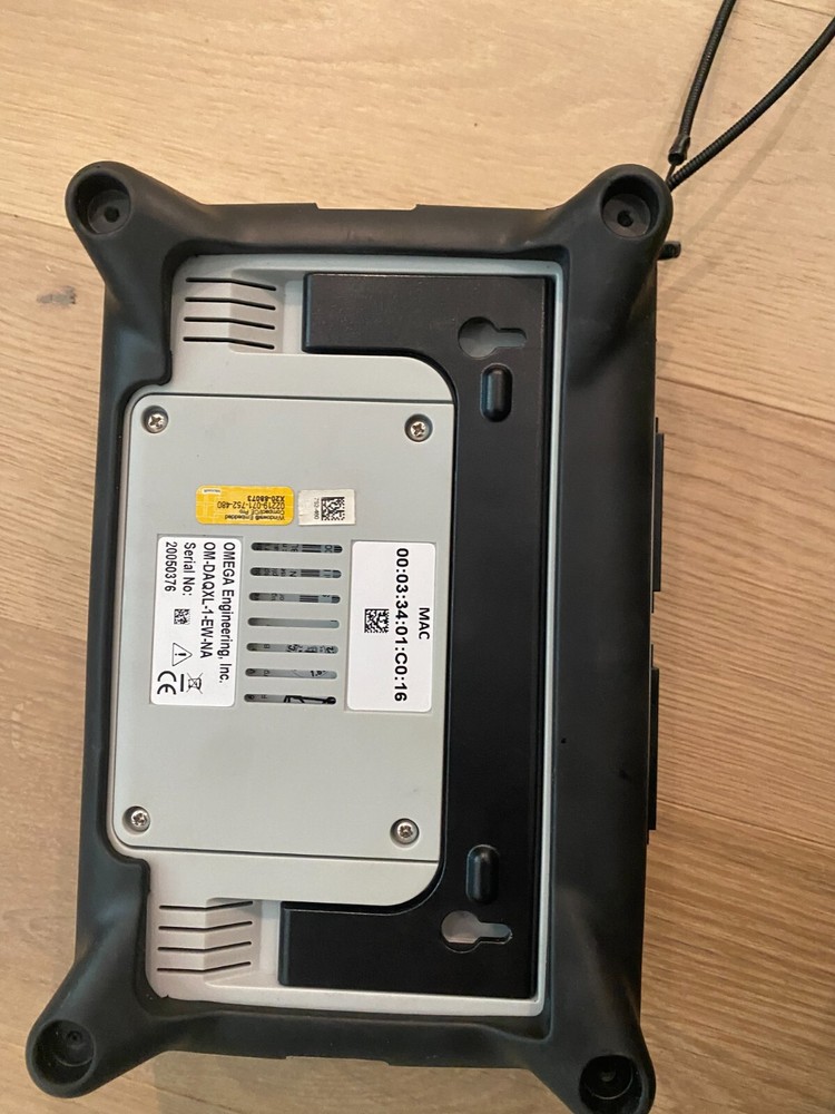 Omega Engineering OM-DAQXL-2-NA Universal Input Touch Screen Dat LOGGER