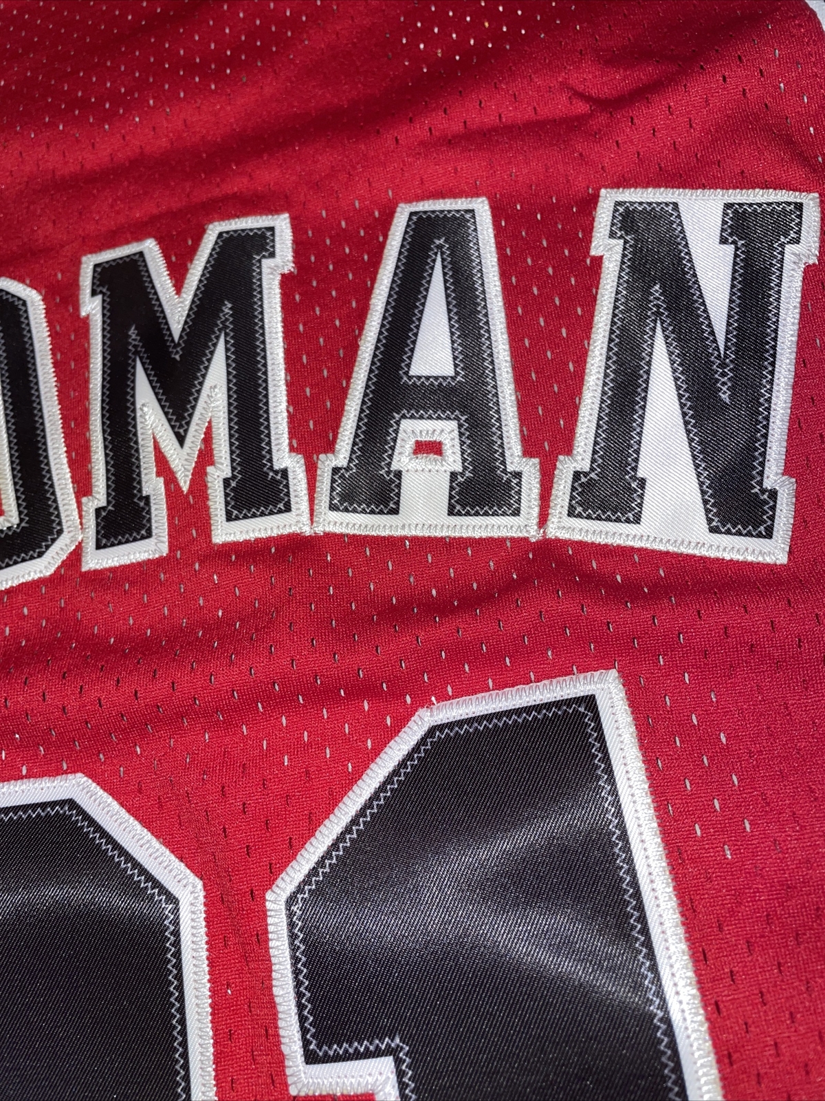 Nwt Adult Large MITCHELL NESS CHICAGO BULLS DENNIS RODMAN 1997-98 JERSEY