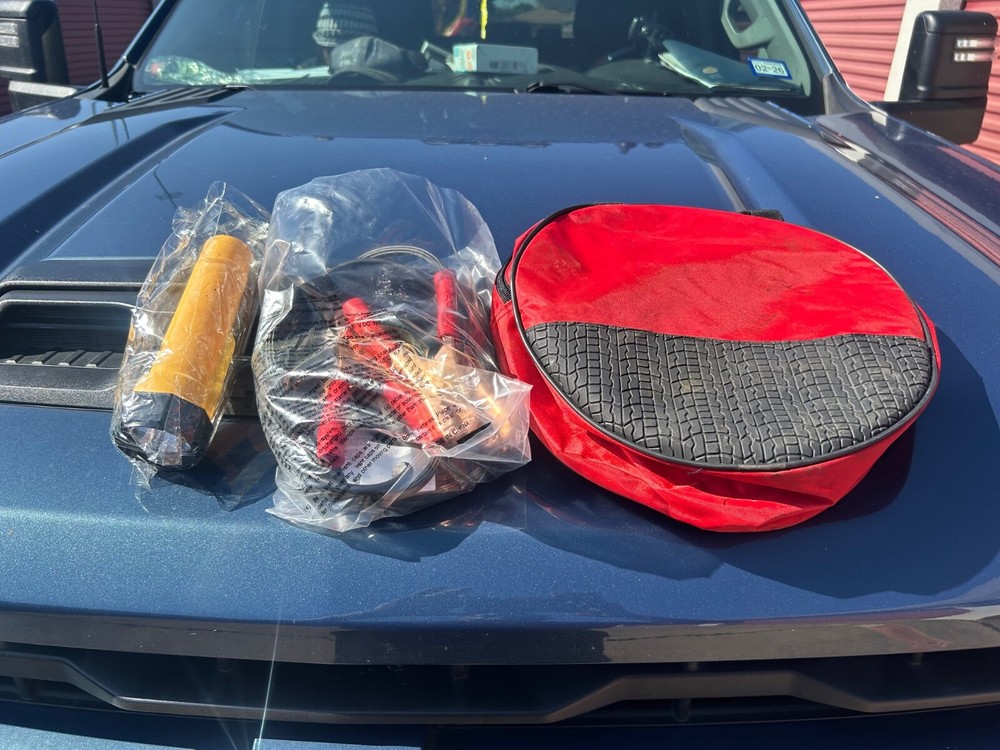 jumper cables with flashlight