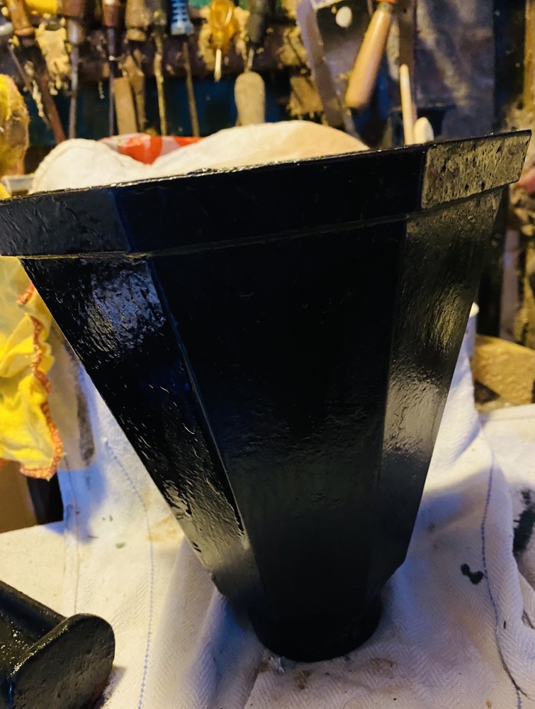 Cast iron hopper head, planter. Antique Black.