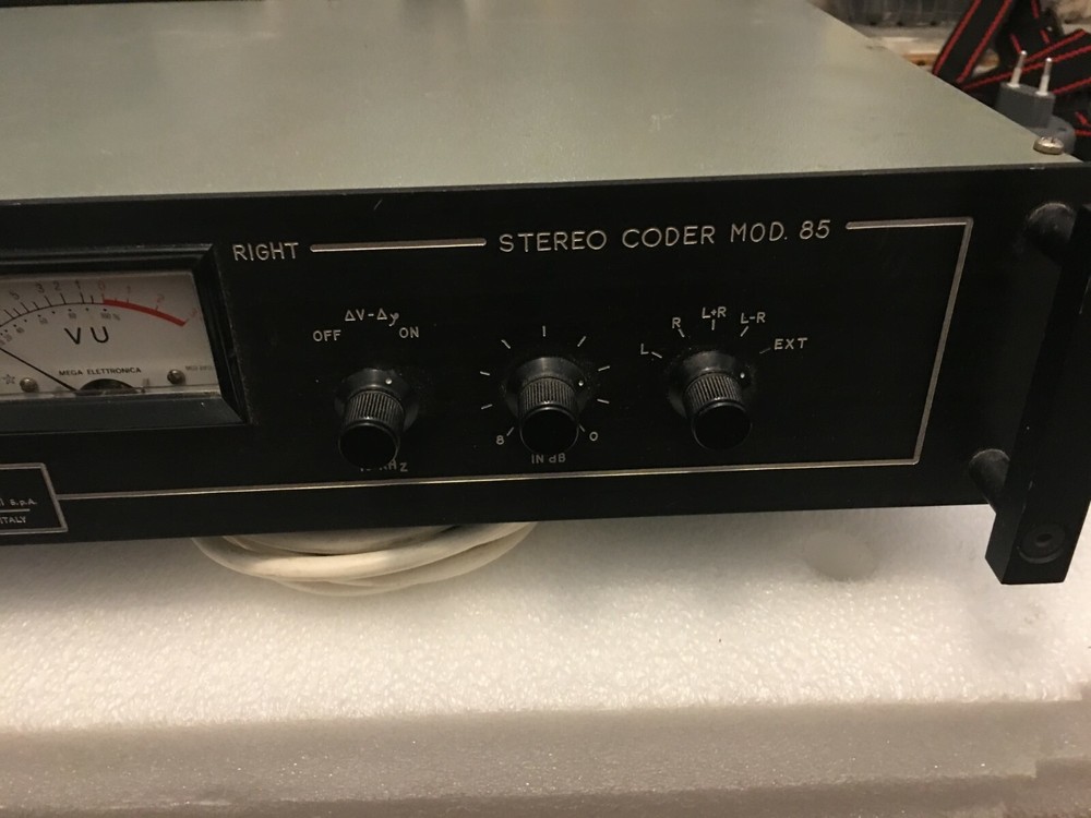 Stereo Encoder Professional Broadcast FM - DB Elettronica Mod B85