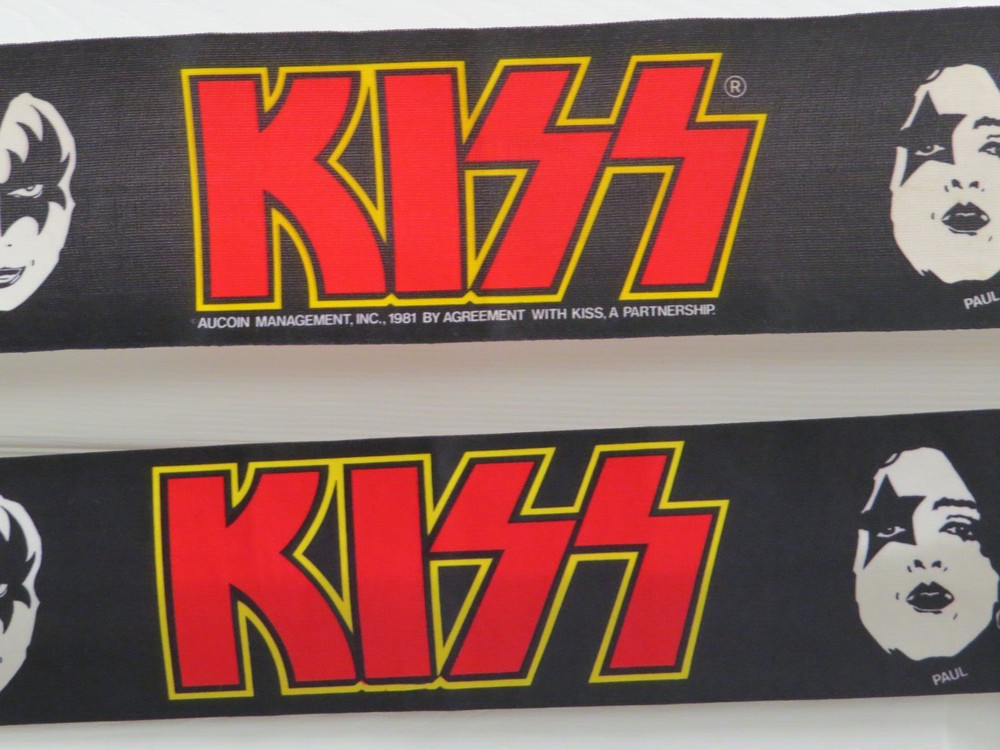 KISS OFFICIAL 1981 SCARF SET OF 2 WITH ERIC CARR AUCOIN AUSTRALIA & EUROPE RARE!