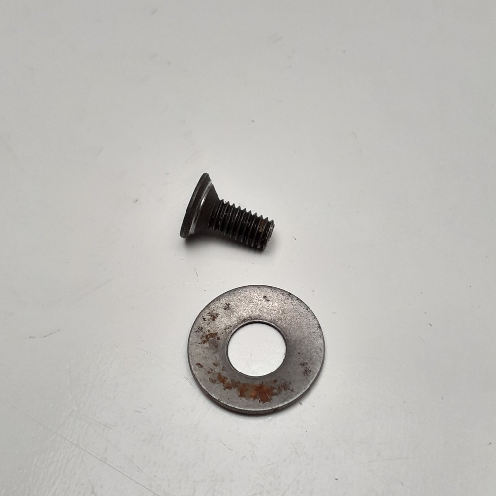 DeWalt OEM Mach Screw Assembly DWE6423 Corded 5" Random Orbit Sander Type 1
