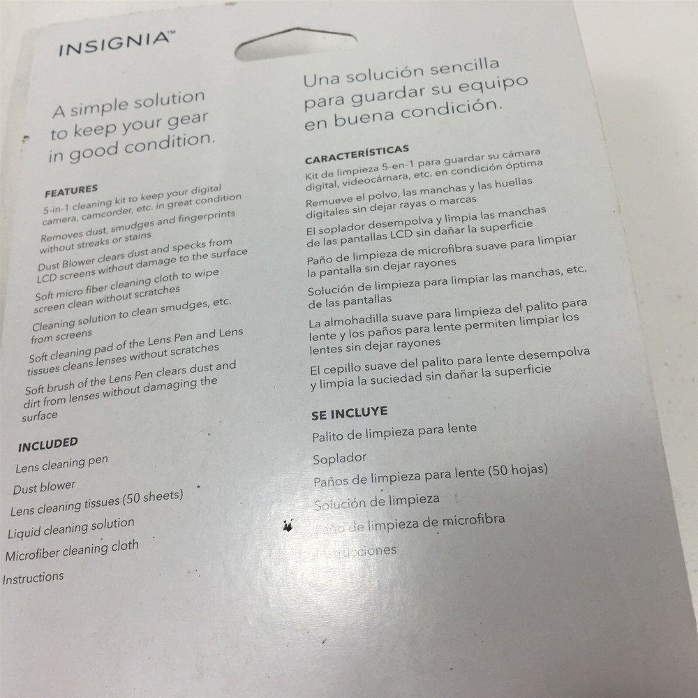 Insignia NS-DCLNKIT Universal Cleaning Kit For Digital Cameras