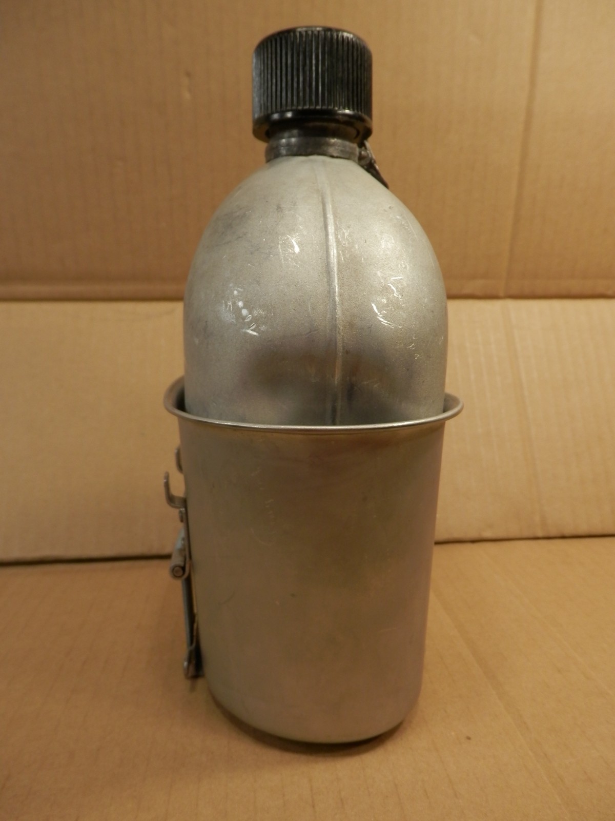 Vintage 1953 Mirro US Army Canteen & Undated Rogers Akorn Ohio Canteen Cup