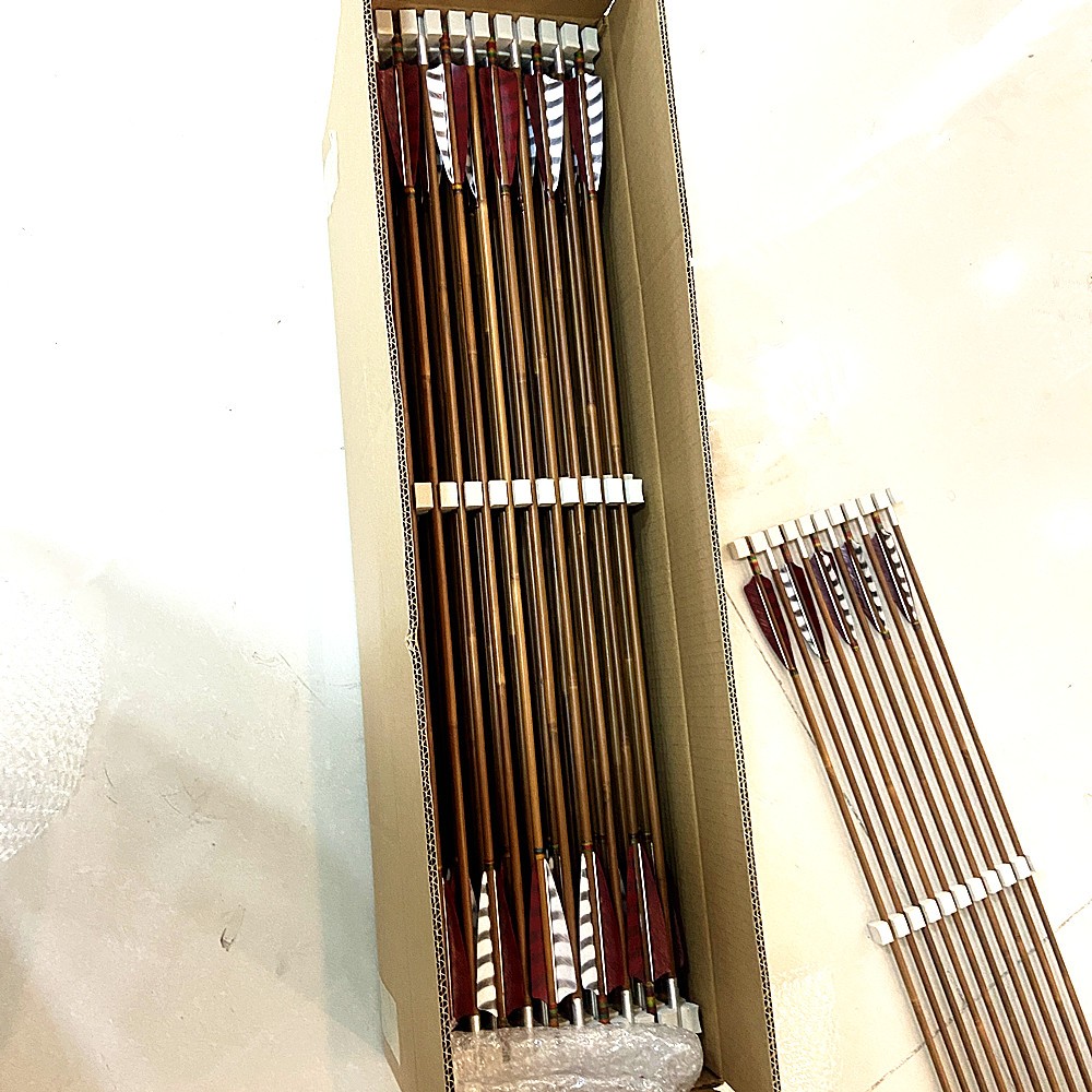 24pcs Archery 32in 45-50lbs Customized Bamboo Arrows with Replacable Arrowhead