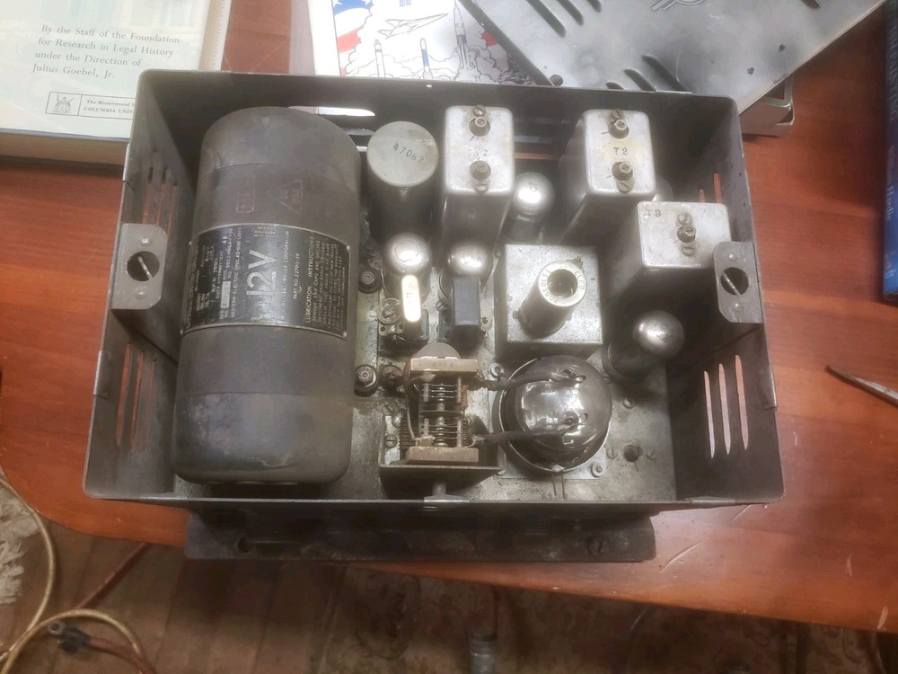 Vintage Link Radio Corp. FM Transmitter & Frequency Modulated Receiver W Hookups