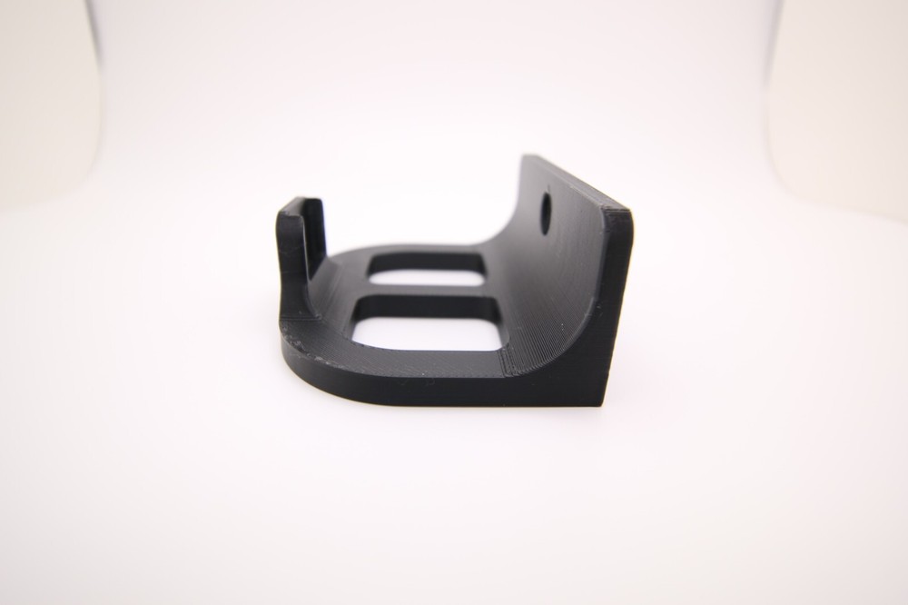 Universal Video Game Controller Holder Wall Mount Display