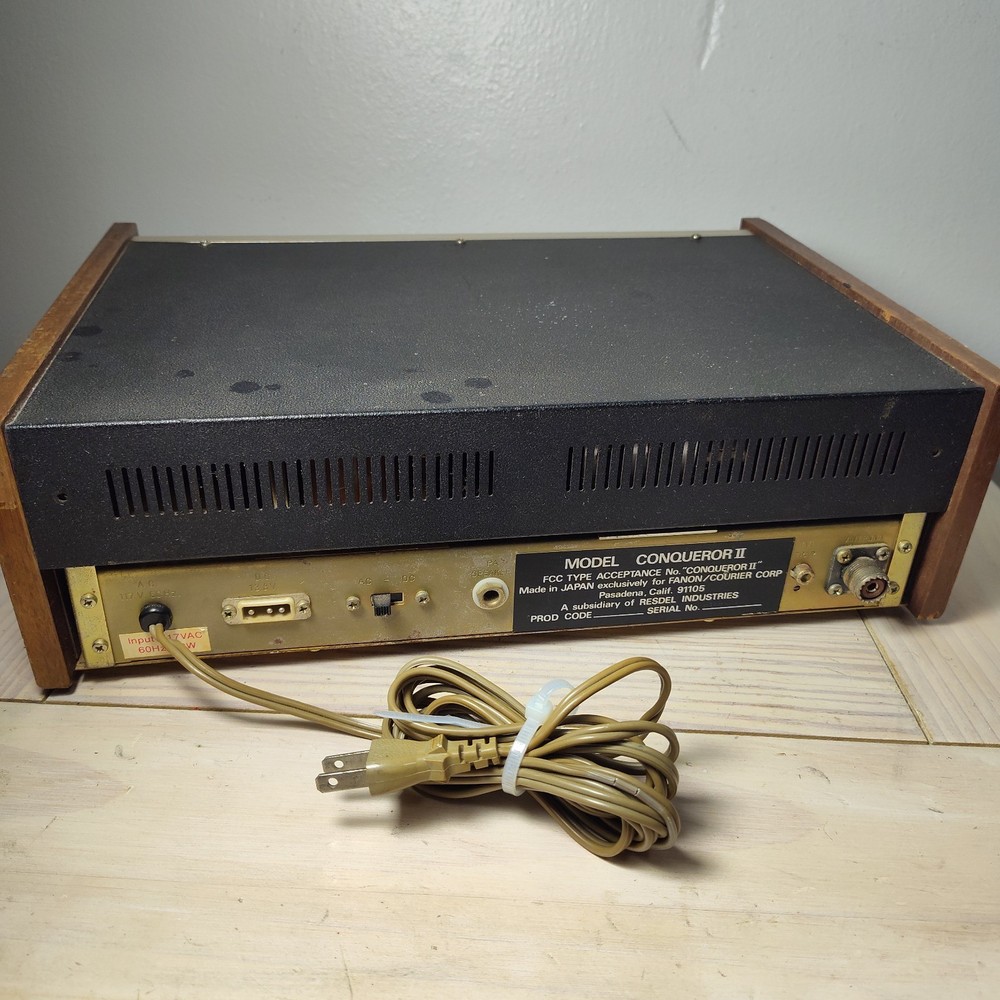 Courier Conqueror II CB Solid State Transceiver: Turns On Untested Parts Repair