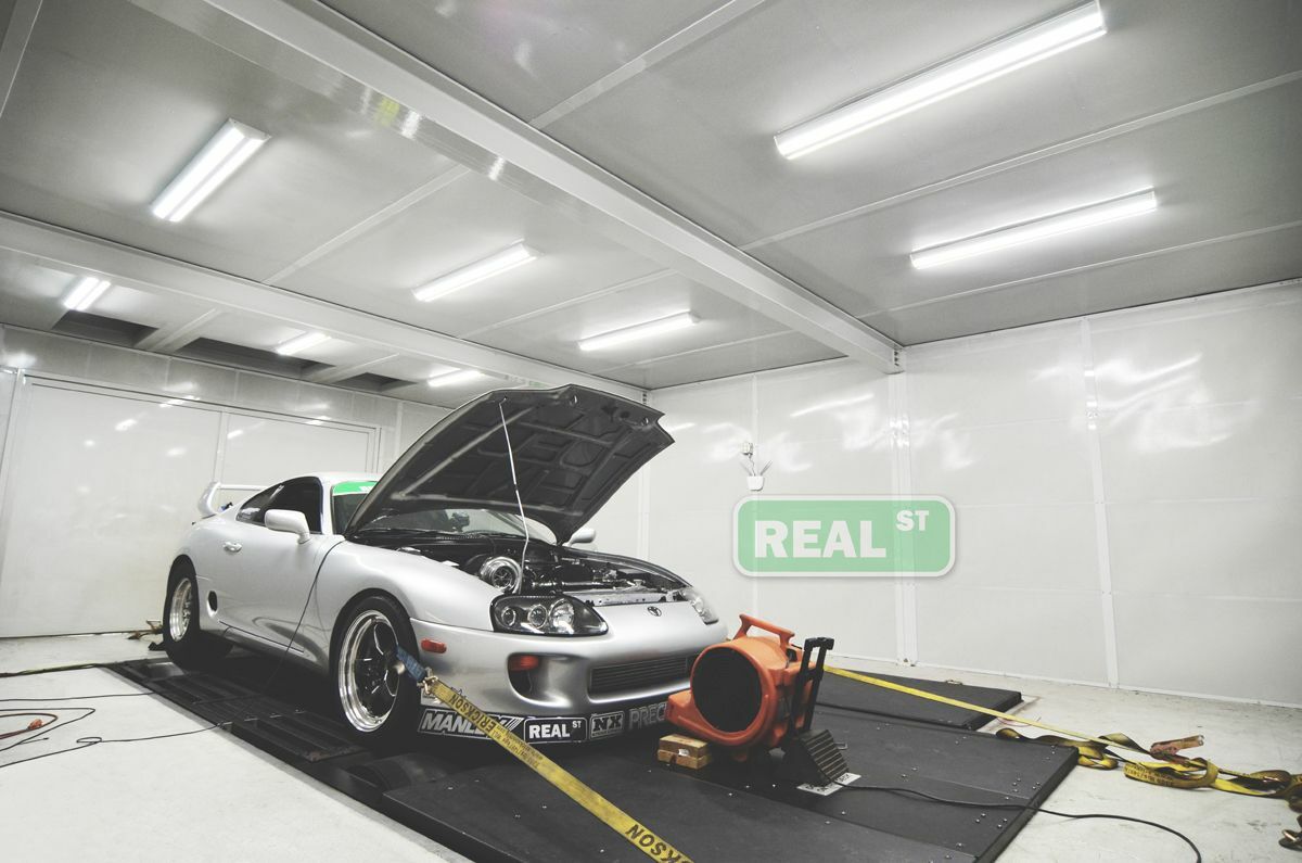 AEM High Cap Universal Adjustable Fuel Pressure Regulator 1:1 40-130 PSI Black