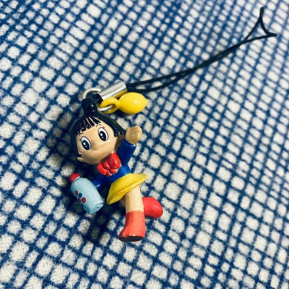 Showa Retro Melmo-chan Strap