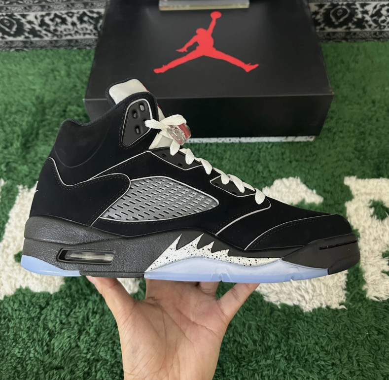 Air Jordan 5 Retro OG Black Metallic Reimagined HF3975-001