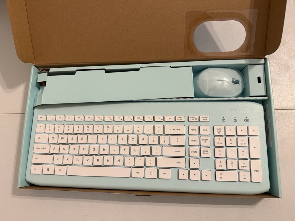 onn Wireless Keyboard & Compact Mouse Dual Connectivity 2.4GHz