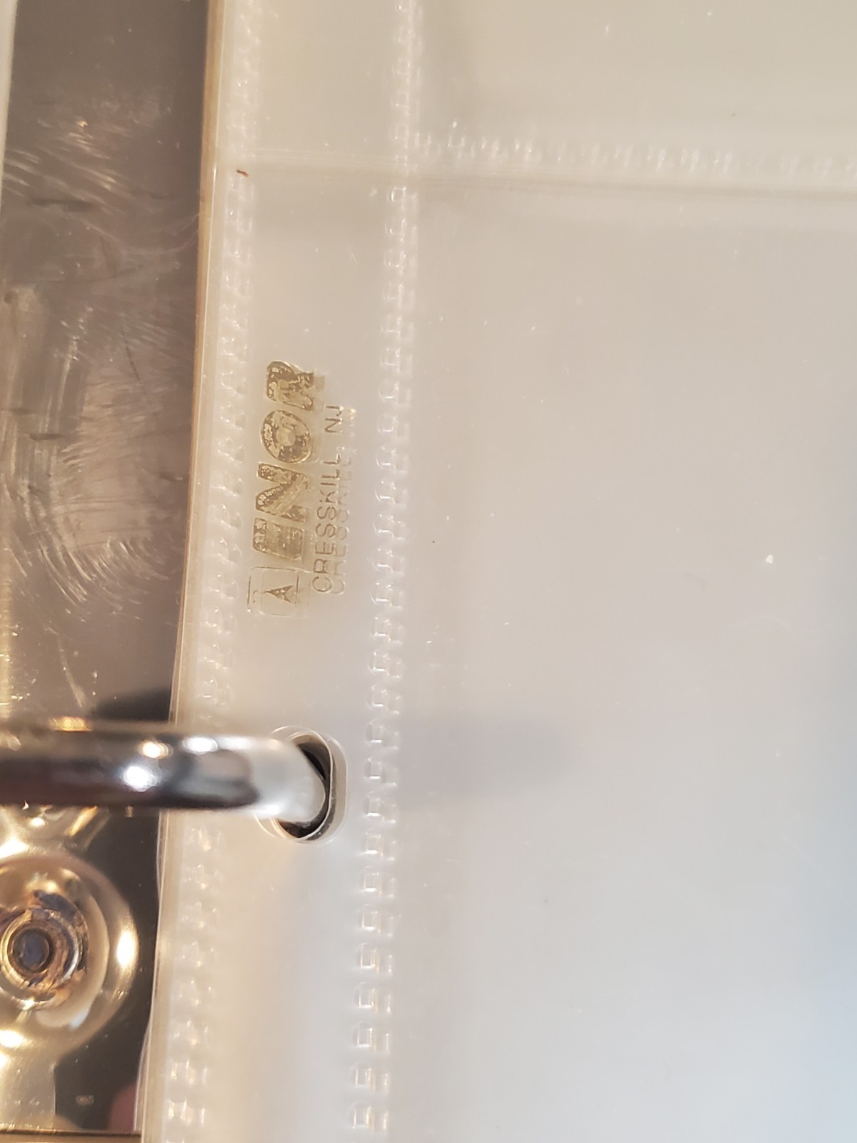 Basketball Sports Card Binder with 70 pages of 9 card sleeves - Ultra Pro