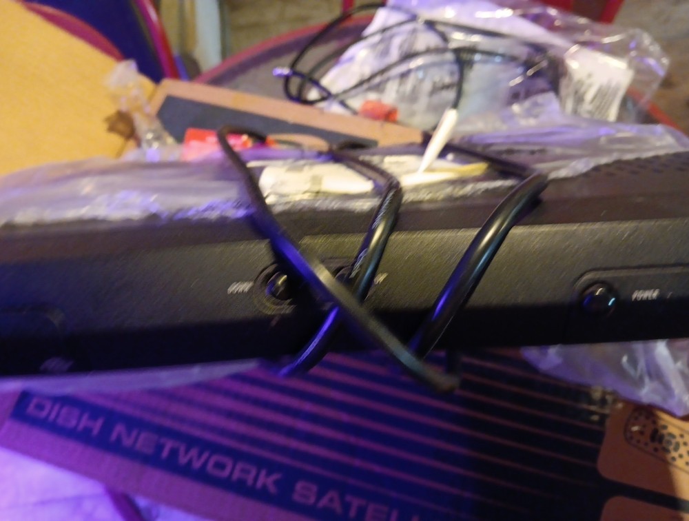 Dish Network 311 Satellite TV Receiver with Remote, Instructions, Original Box