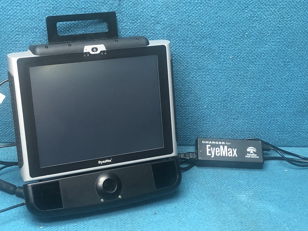 DYNAVOX VMAX+ EYEMAX WITH Chargers, CD. Nice!!
