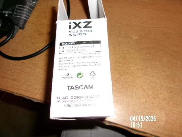 Tascam iXZ Mic/Instrument Interface for iPad iPhone iPod Touch NO INSTRUCTIONS