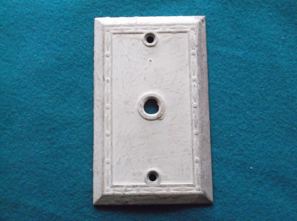 Vintage Leviton Single Push Button Wall Light Switch Plate Cover