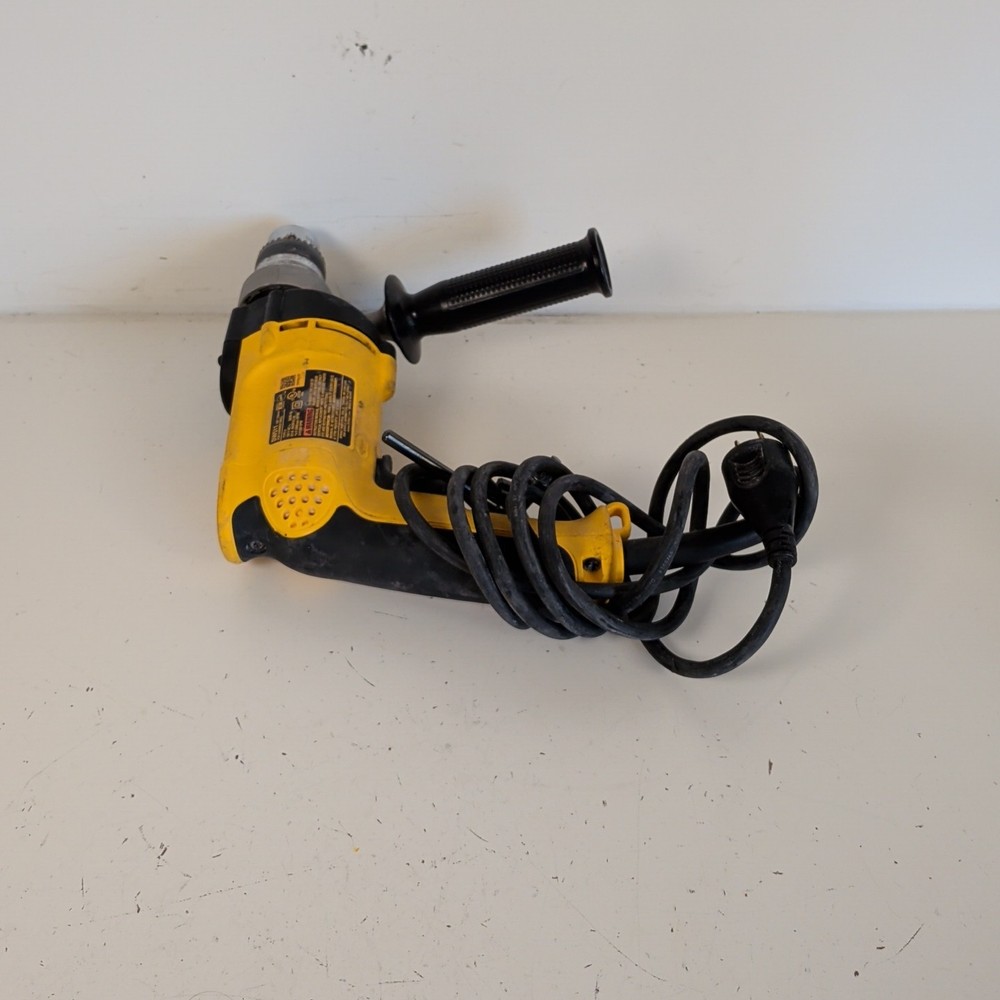 DEWALT DW511 7.8 Amp 1/2" Variable Speed Corded Hammer Drill UNTESTED