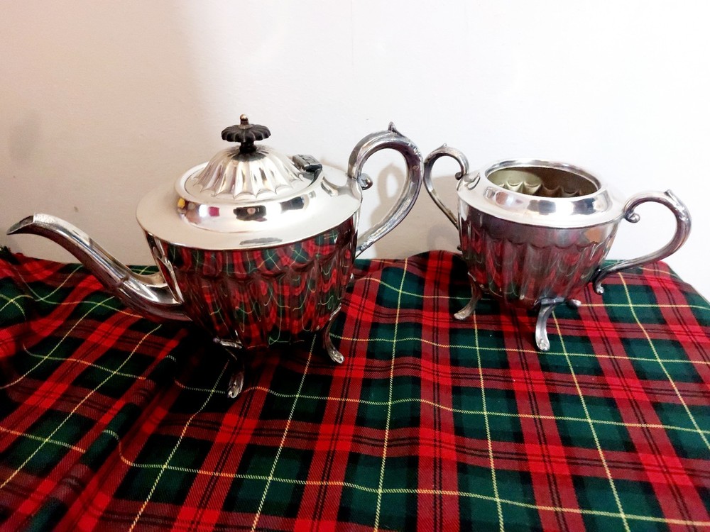 Antique Silverplate Teapot Sugar Bowl Sheffield 1938