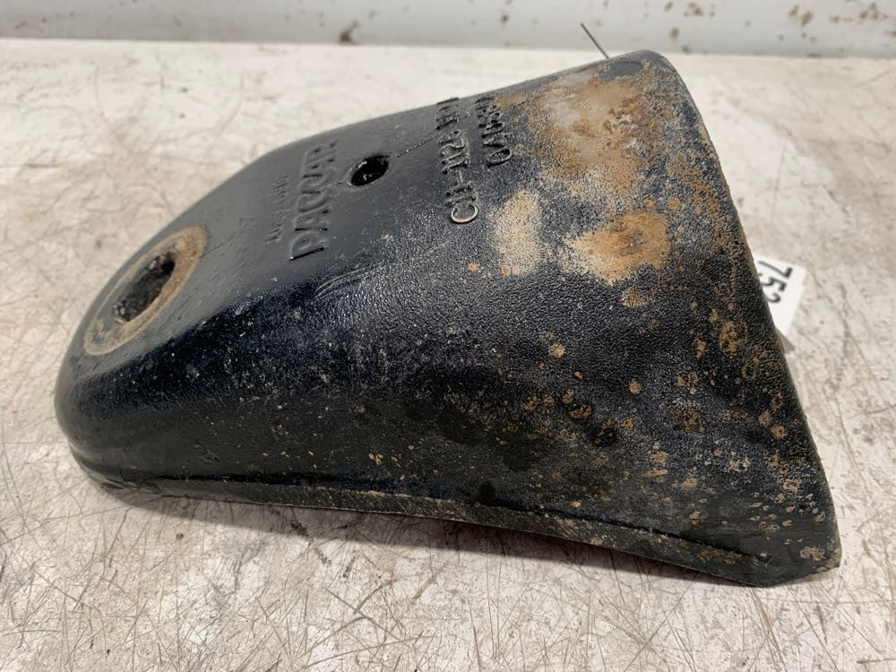 Peterbilt Frame Brackets C111126 (753-10086)