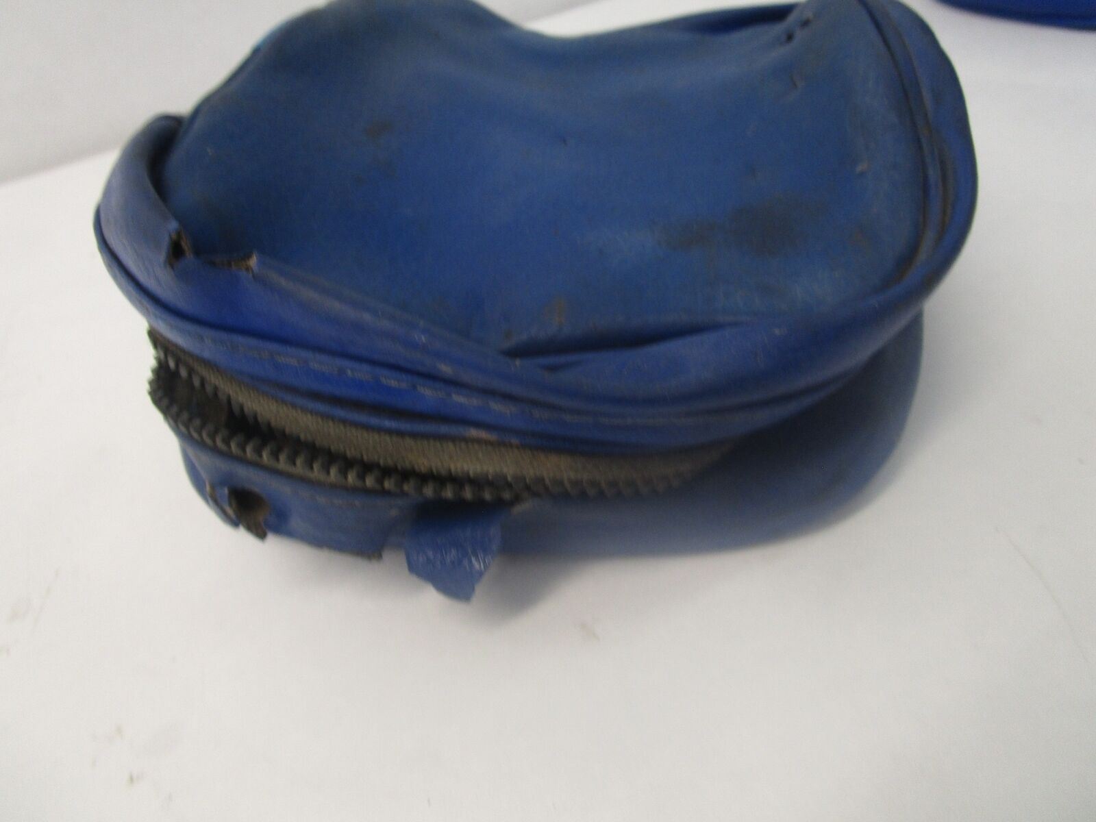 85 HONDA XR200 TOOL BAG B