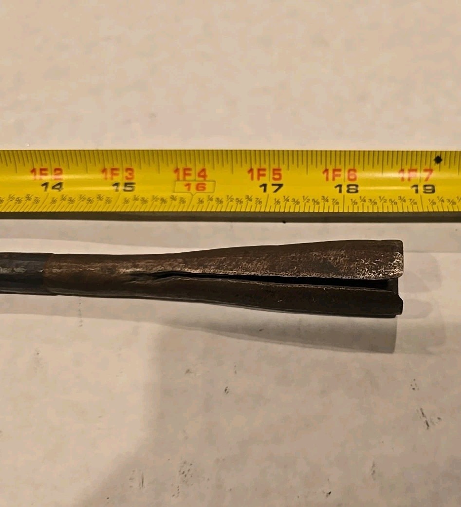 Vintage Metal Hand Forged Spear Or Harpoon African Hunting Or Whaling?