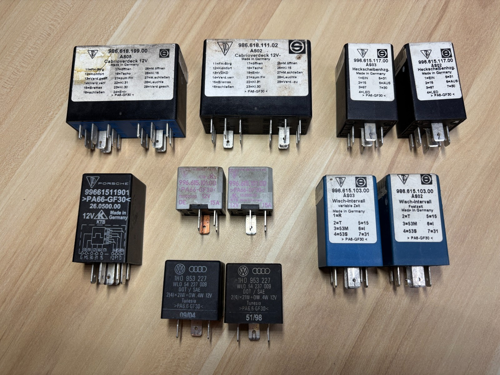 996 911 986 Boxster Miscellaneous Porsche Electrical Relays