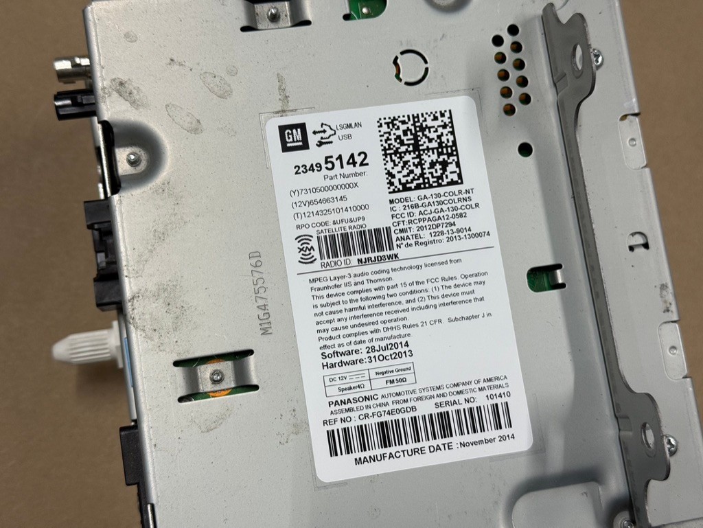 2015 Chevrolet Camaro SS MyLink Premium Radio Face Plate GM - OEM