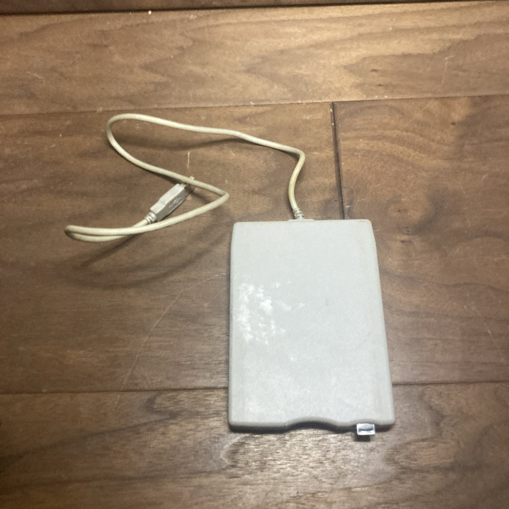 Smart Disk Mitsumi D353FUE USB External Floppy Disk Drive FDUSB-TM2