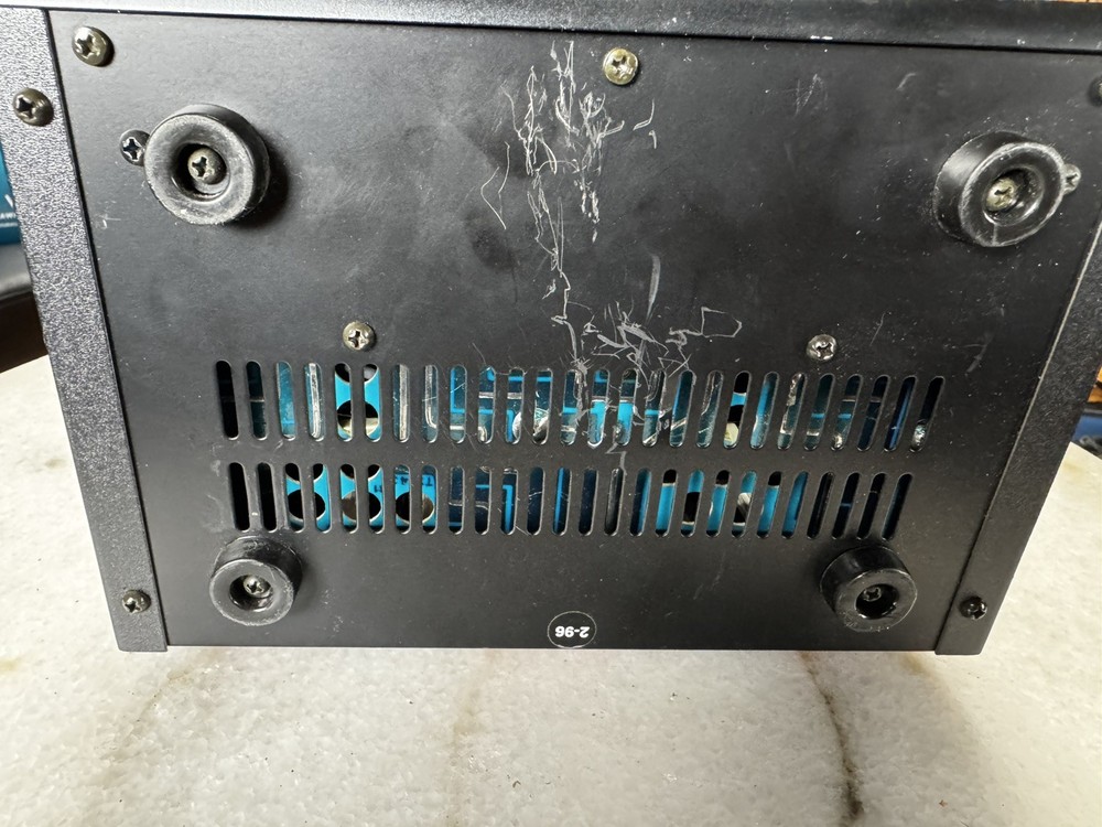 ADCOM GFS-3 Speaker Selector