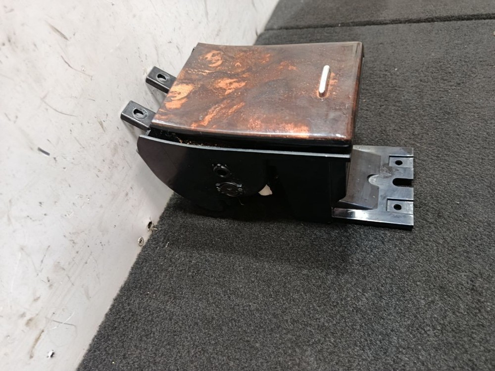 JAGUAR XF X250 CENTRE CONSOLE ASHTRAY STORAGE COMPARTMENT