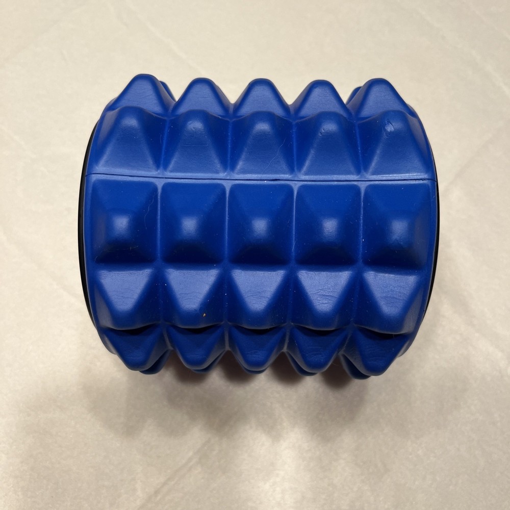 Mini Foam Roller by Maji