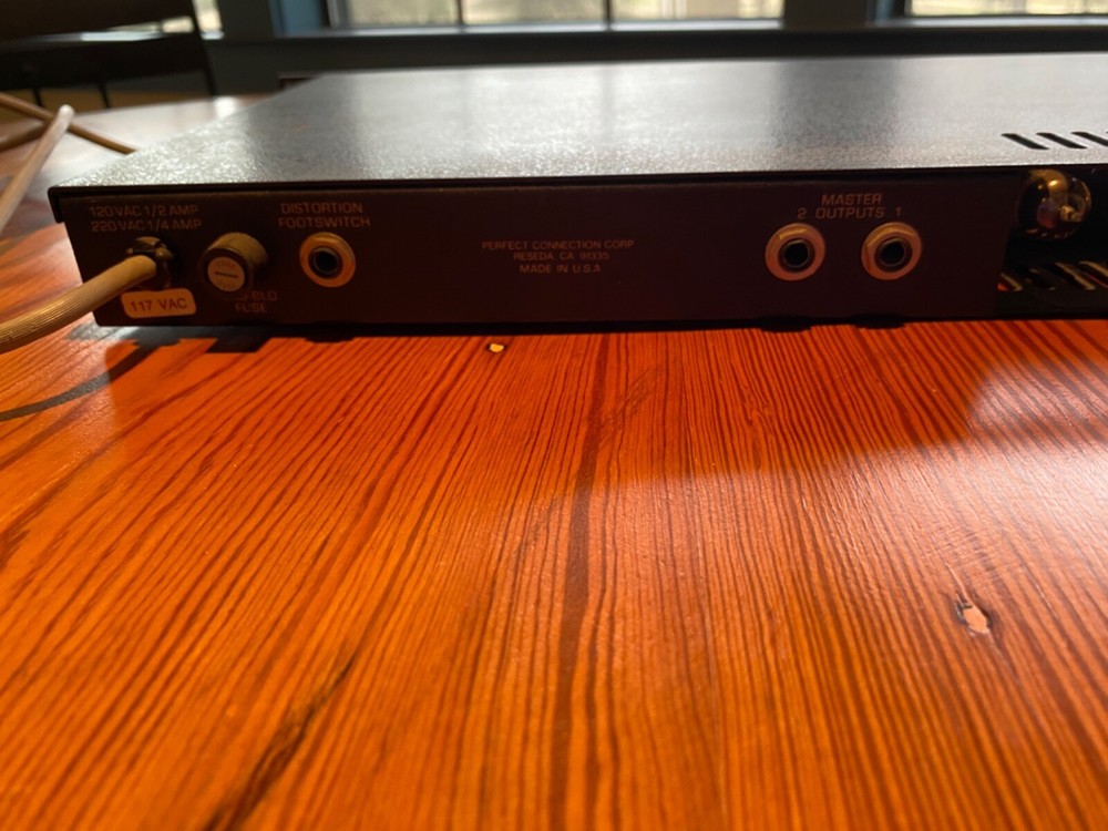 GP-1000 Lee Jackson Perfect Connection Guitar Preamp - Mint Marshall Version