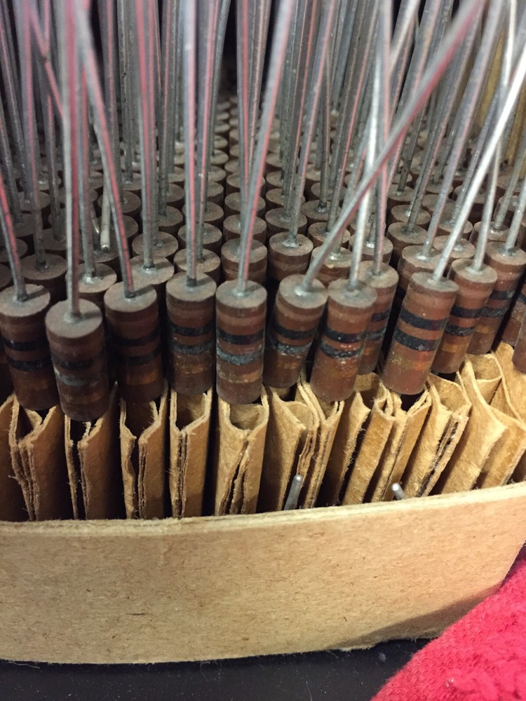 stackpole 10 OHM  OHM 1 WATT CARBON COMPOSITION RESISTORS 10 PCS NOS