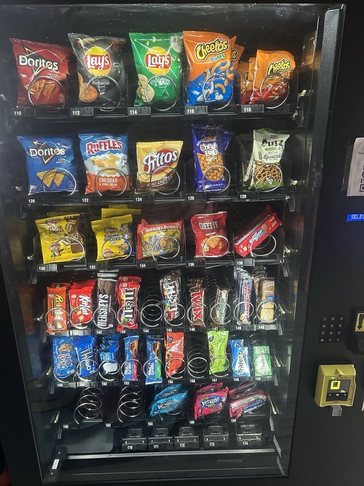 Snack Vending Machine 24 Selection Chips Candy Cookies LED Credit Card Reader