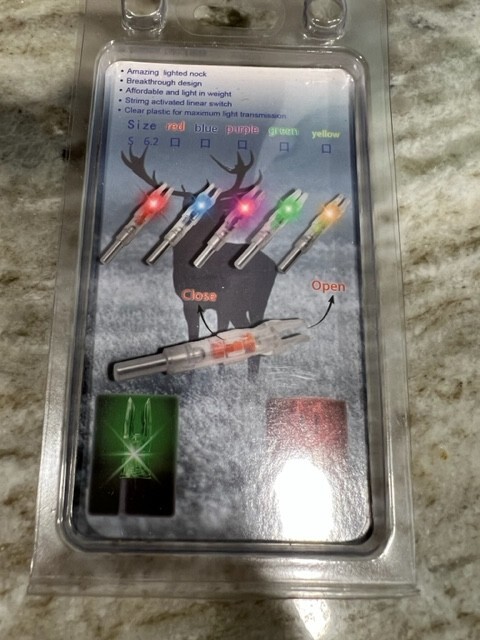 Lighted Nocks Archery Green Bowstring Activated 6 In The Package NEW