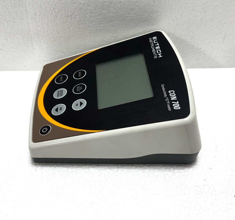 Eutech Instruments CON 700 Portable Hand Held Conductivity Meter