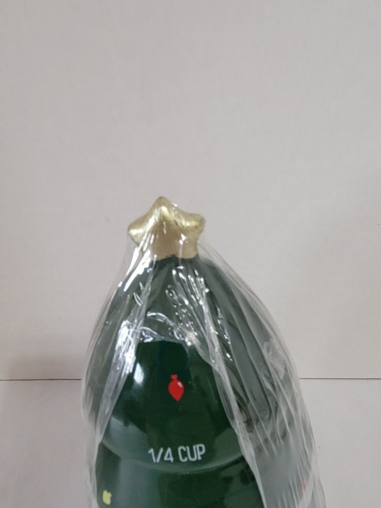 Target Christmas Tree Ceramic Stacking Measuring Cups - NWT