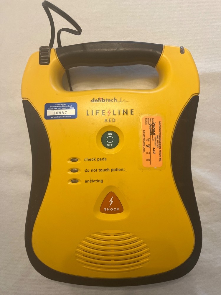 Defibtech Lifeline AED DDU-100A Refurbished Pad included