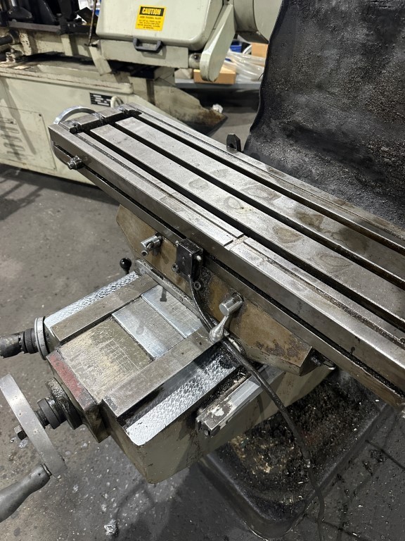 SUPERMAX 2HP VERTICAL MILL