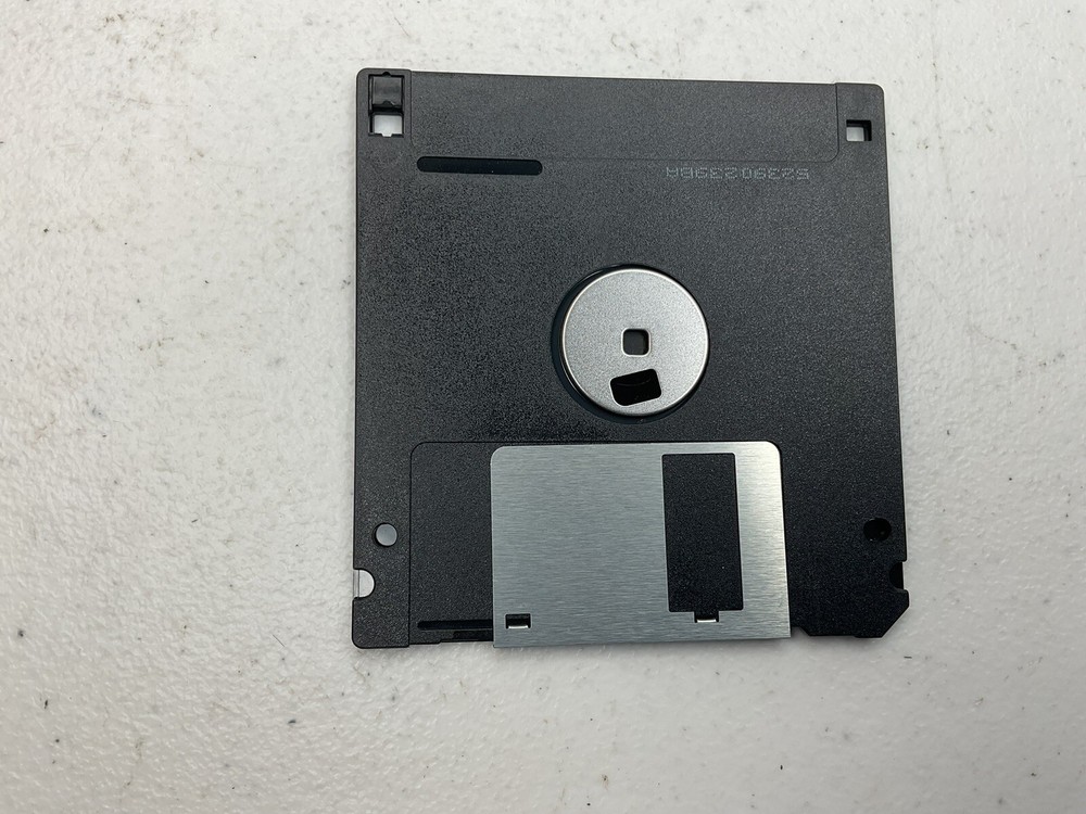 CompuServe Collectible Install Floppy Disk, Version 2.4.3 MacCIM