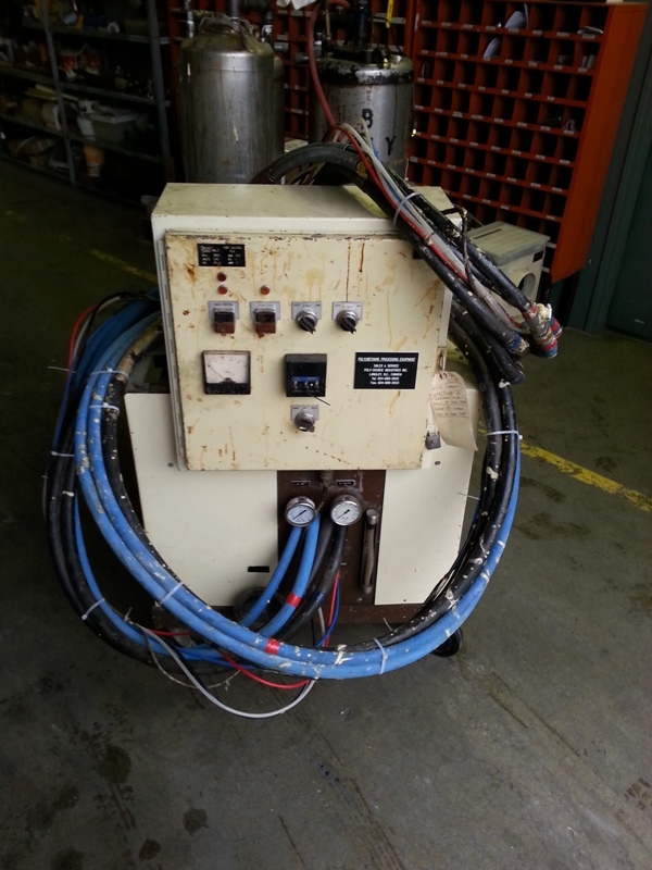 Decker DB-50 Polyurethane Pipe & Panel Insulation