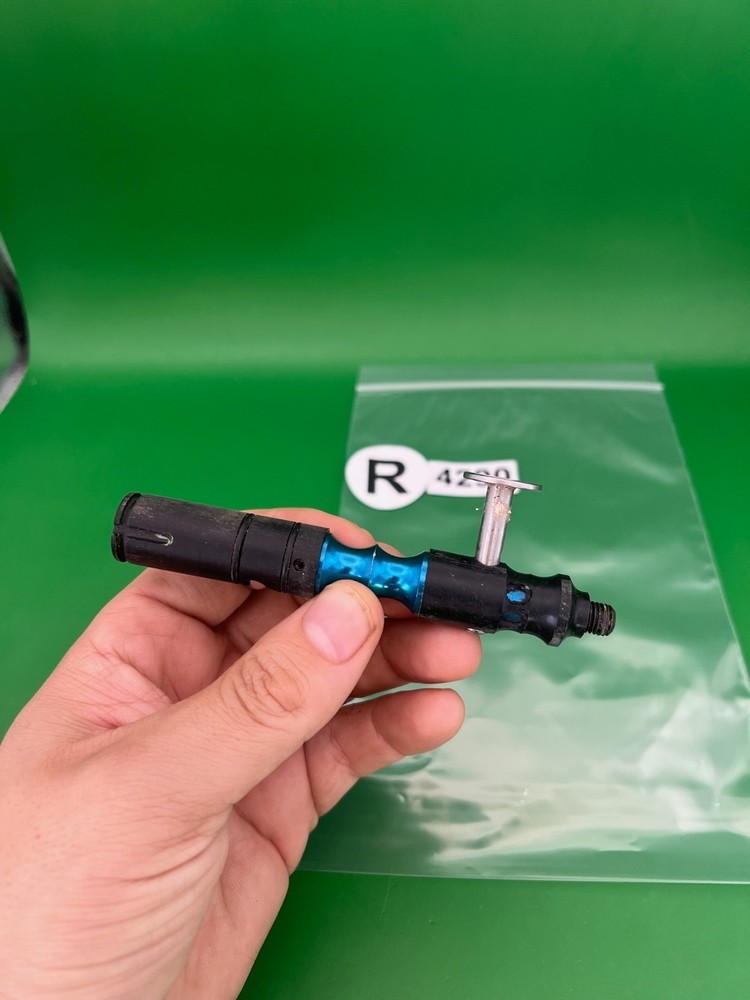 Shocktech Intimidator Bolt