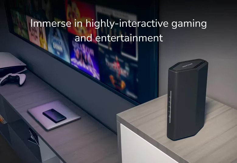 NETGEAR RS100-100NAR Nighthawk Dual-Band WiFi 7 Router - Certified Refurbished