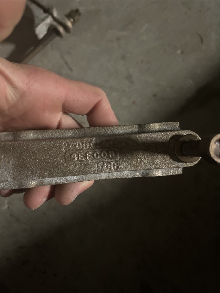 SEFCOR Grounding Clamp 2.5”