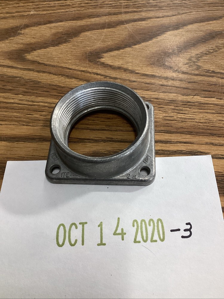 Eaton HR200 LOAD CENTER 2" REMOVABLE HUB Used