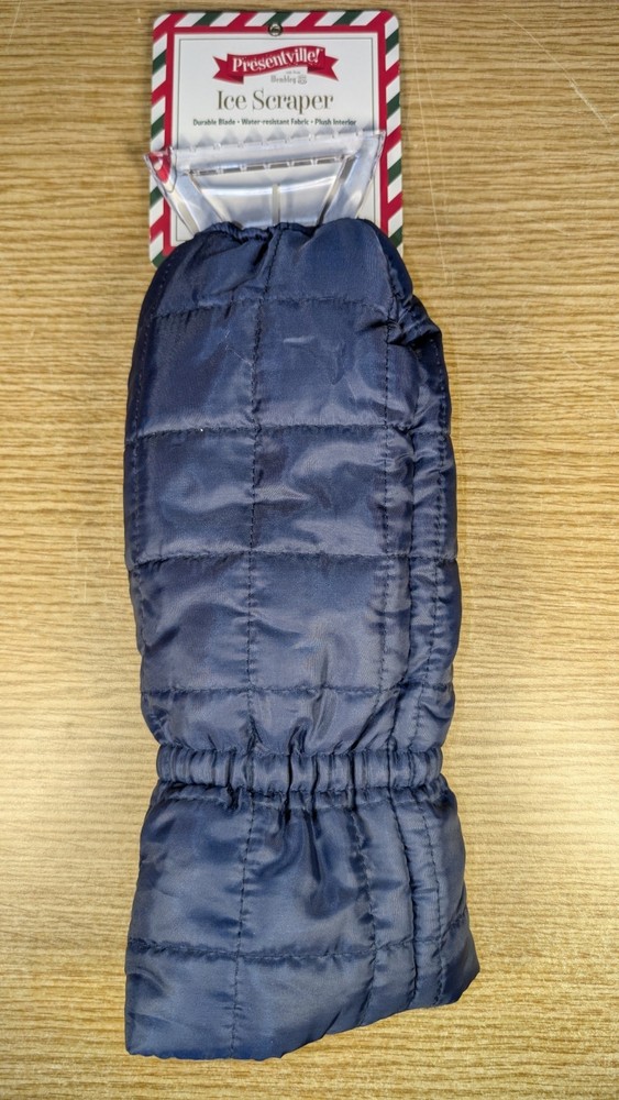 Wembly Presentville Ice Scraper Mitten, Navy Blue