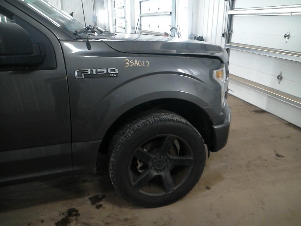 F150 2016 High Mounted Stop Light 104960630